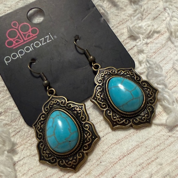 Paparazzi Bronze and Turquoise Earrings - Picture 2 of 3
